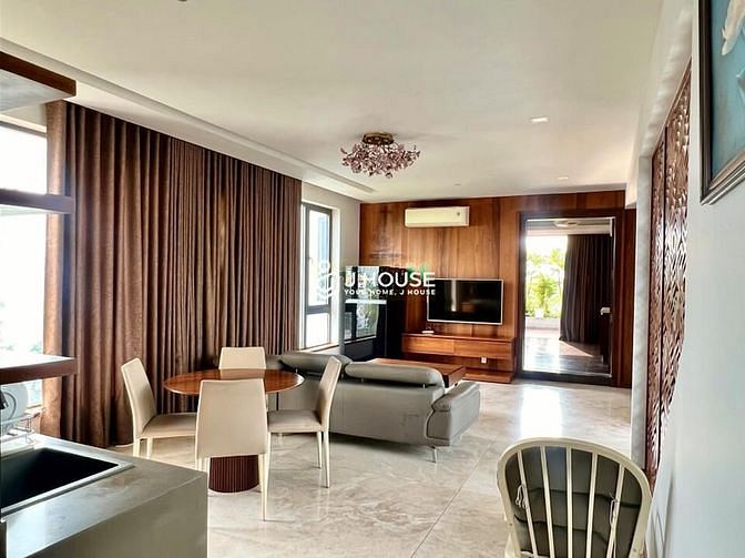 ?Penthouse 3BED 200M2 Sân Vườn View Sông Ngay Trung Tâm Full Nội Thất