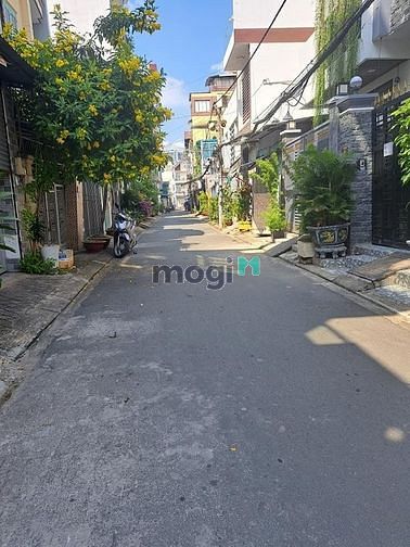 Nhà gần Lotte, 80m2 chỉ hơn 9 tỷ