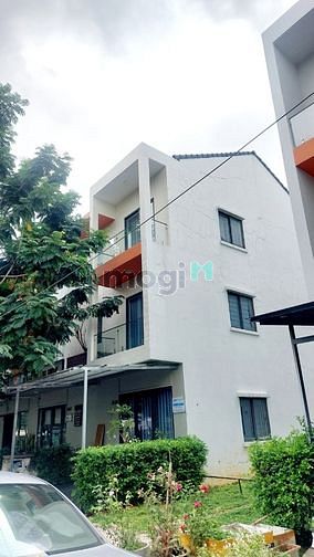 Bán nhà KDC Hưng Phú, Phước Long B, Q9, 75m2, 3 tầng, 3PN, compound.