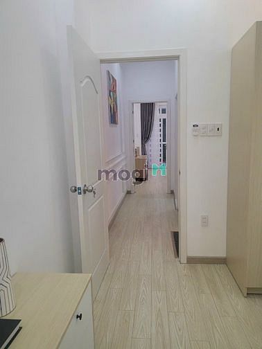 Nhà mới 3 lầu. Full nội thất HXH 8m khu sân bay giá chỉ 9.8 tỷ