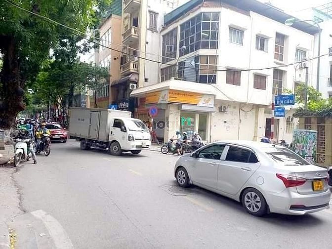 Bán nhà phố Đội Cấn -ôtô đỗ cửa 55m2x4T 10m ra phố KD đỉnh- Chỉ 9.5tỷ