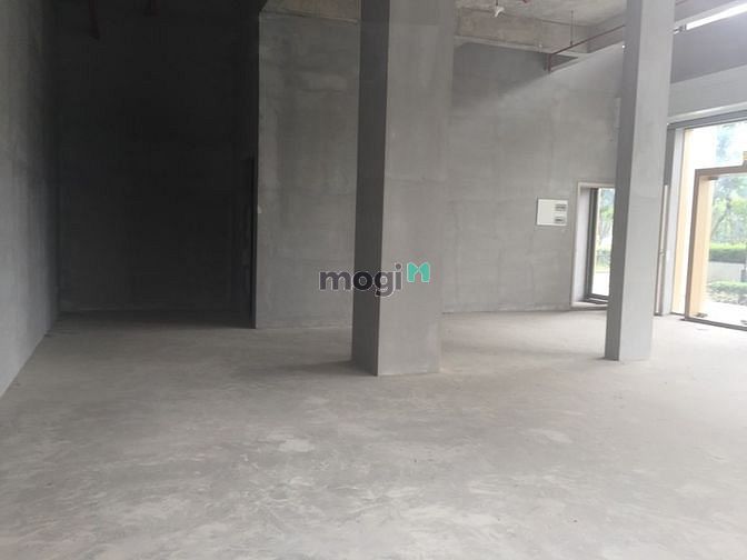 Bán shop 700m2 căn góc 2 mặt tiền chung cư Midtown, Phú Mỹ Hưng