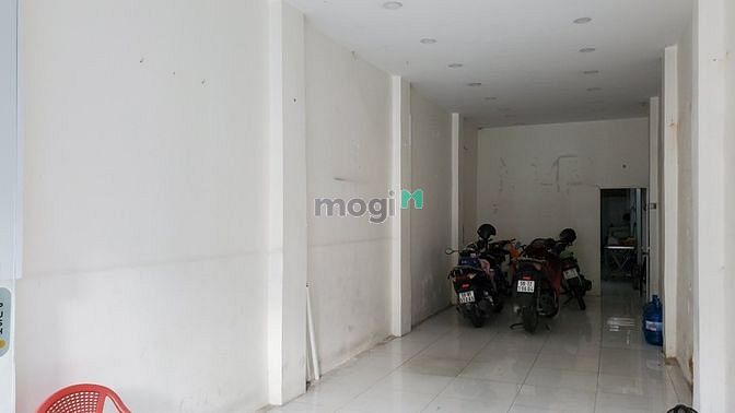 Cho Thuê Mặt Bằng Kinh Doanh Tại Mặt Phố 217 Đinh Tiên Hoàng, Quận 1