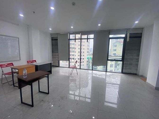 Mặt phố Nguyễn Phong Sắc 100m 9 tầng MT 7.1m 71 tỷ