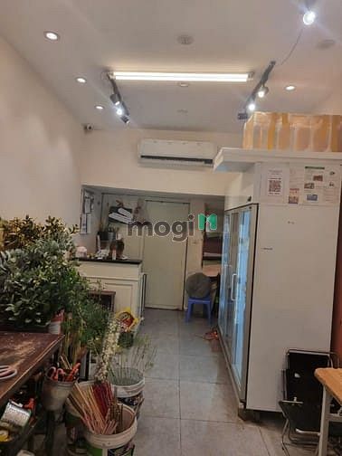 Mặt phố Ngô Văn Sở - Tầng 1 tập thể - Kinh doanh đỉnh - 30m2 - 7.5 tỷ