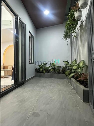 Kẹt tiền bán gấp giá còn 2ty150 TL chợ Hoàng Hoa Thám, Tân Bình 1T 2L