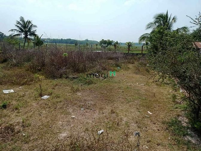 Cần tiền kinh doanh bán gấp LÔ ĐẤT 700M2 GIÁ 300TR SÁT KHU CÔNG NGHIỆP