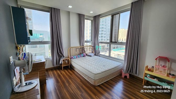 Cần cho thuê căn hộ Duplex StarHill 160m , 3pn 21tr Phú Mỹ Hưng