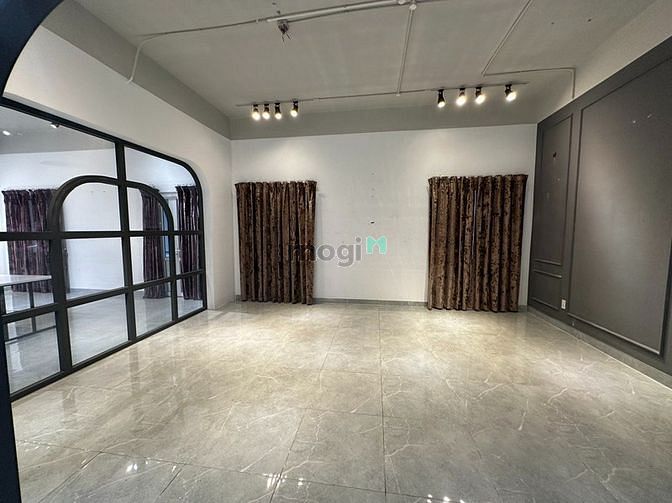 Cho thuê tầng trệt Shophouse Sala 2 căn thông giá 84 triệu - 160m2