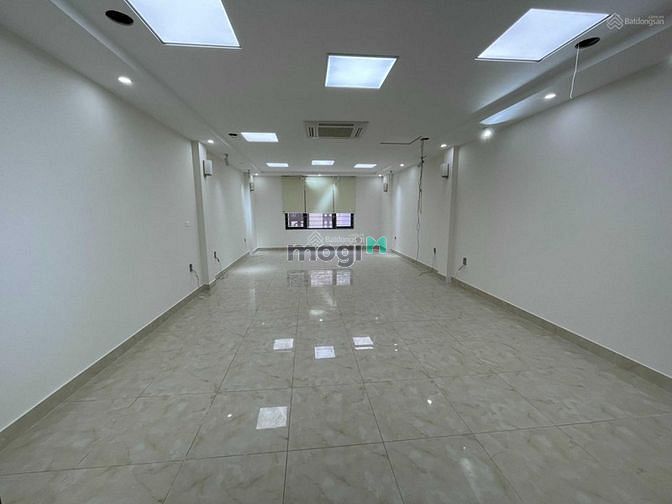 Cho thuê thuê nhà liền kề Vinhomes Gardenia phố Hàm Nghi 120m x 5,5 tầ