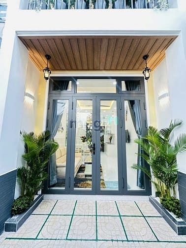 Bán nhà đẹp như biệt thự đường âu cơ ,p10 tân bình