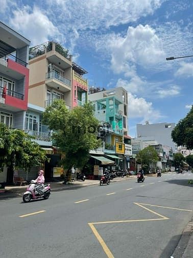 Mặt tiền đường Độc Lập - 5.3M x 17M - kinh doanh đỉnh- giá chào 15.2