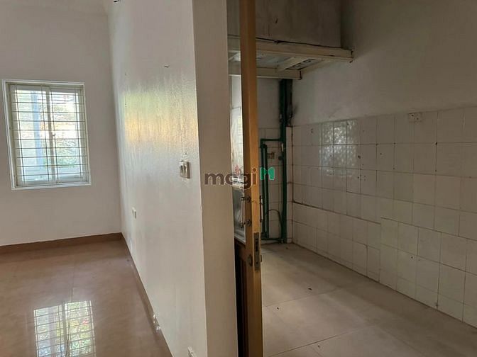Bán nhà Tập thể Thành Công 2,95 tỷ - 120m, tầng 3