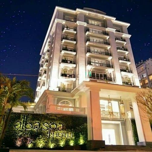 Tuyệt phẩm villa phố Lê Văn Sỹ - P14 - Quận 3. DT: 160m2 (8x20m)