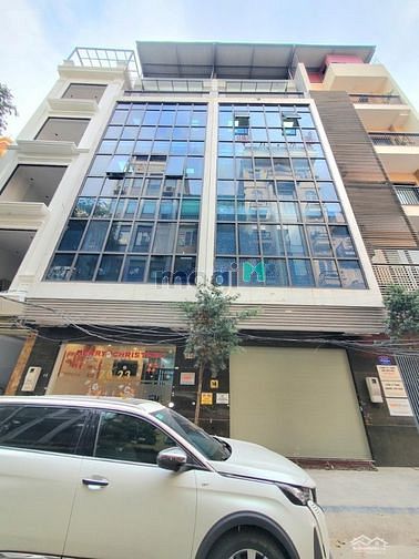 Cho thuê nhà ngõ 444 đội cấn 60m x 7T thang máy