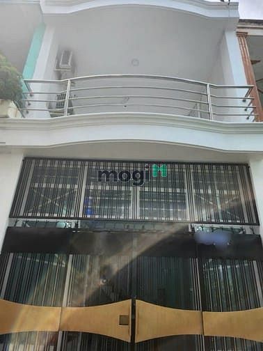 Hẻm xe hơi - 2 Tầng - 4m x 13m - Gần siêu thị Emart - Nhà đẹp ở ngay