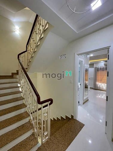 Nhà phố 4 tầng mới đẹp, đường 12m khu VIP Tân Thuận Nam Q7. 5*20, 13,8
