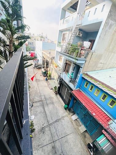 Nhà đẹp 3 tầng cập tân kỳ tâ.n quý  - hẻm xe tải thông  - ( 4x20m )