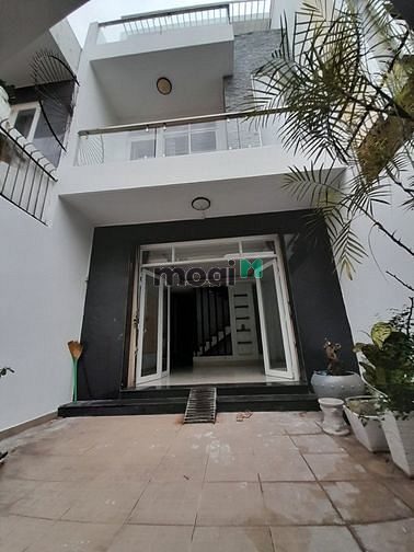 - Cho thuê nhà nguyên căn Nguyễn Oanh P17 GV, đầy đủ nội thất như hình