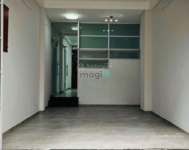 Cho thuê nhà mặt tiền Nguyễn Du, P.Bến Nghé, Q.1