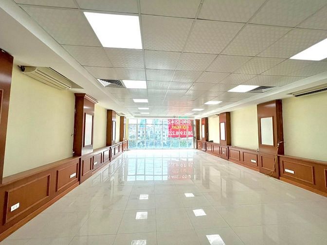 Cho thuê sàn văn phòng Hoàng Quốc Việt - Hà Nội - Giá tốt.