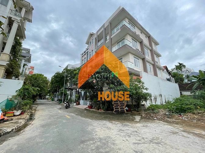 HEY CẢ NHÀ!Toà nhà An Phú 6x23 mới xây thang máy ạ //