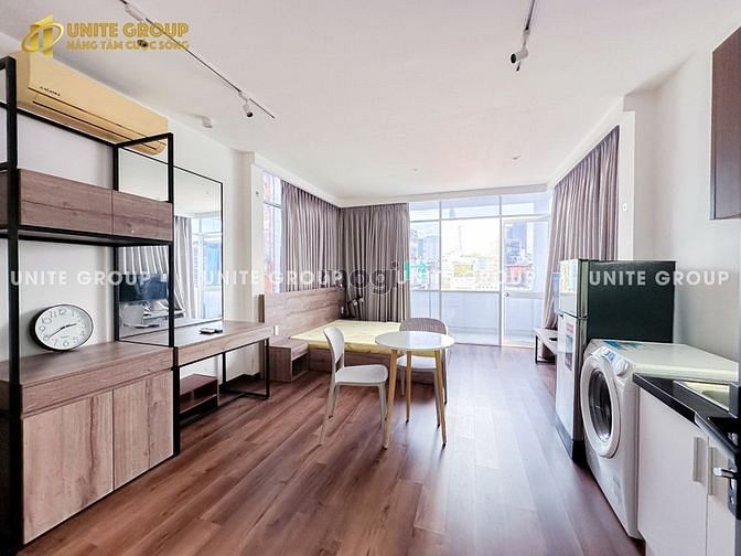 Cho Thuê Căn Hộ ban công Ngay Nguyễn Trãi Quận 1