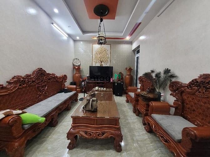 Bán Gấp Nhà **Ngọc Thuỵ**, 40 M2, Ngõ Ô Tô, Giá 5,9 Tỷ