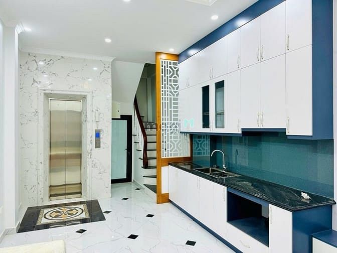 Nhà Đẹp Phố Thanh Nhàn HBT HN - Mới - Đẹp - Thang Máy 30m²x 5 tầng 7.2
