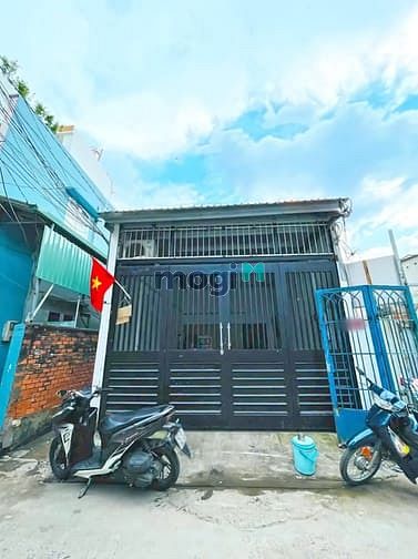 HOT! Nhà 1 lầu mặt tiền hẻm xe hơi Huỳnh Tấn Phát, Phú Mỹ, Quận 7