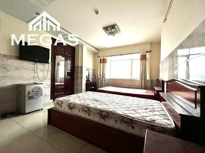 Phòng Trọ Mới Full Nội Thất- Thoáng - Ban Công Riêng Ngay Chợ Lạc Quag
