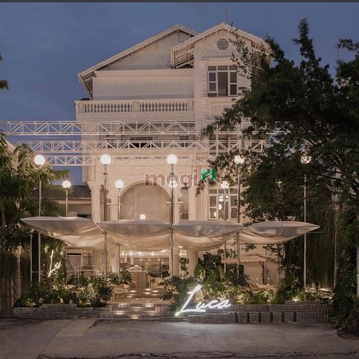 Cho thuê nhà MT Xuân Thủy DTSD 700M2 kinh doanh tự do
