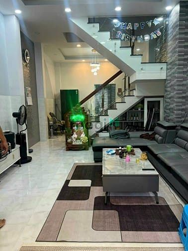 Bán nhà trệt 2 lầu đường 160 Lã Xuân Oai , P.TNPA , Quận 9