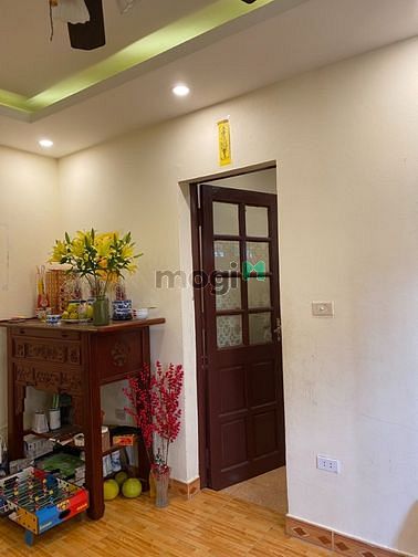 Cần bán căn hộ tập thể tầng 6 Đường Gải Phóng