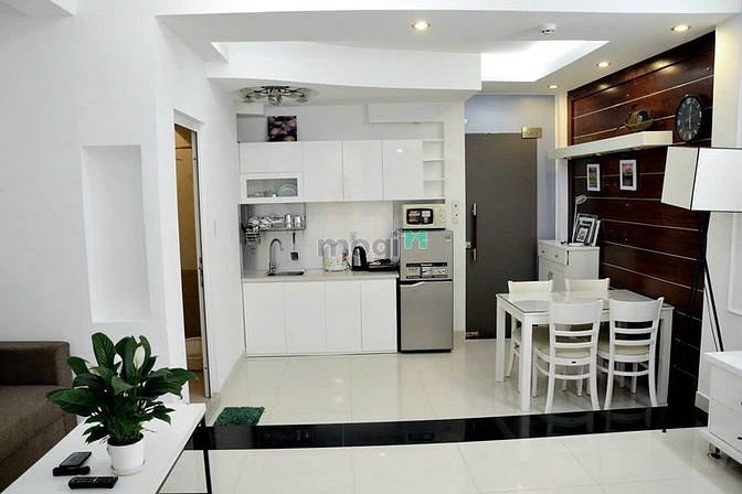 Căn hộ 2PN  full nội thất cửa sổ Dương Bá Trạc Q8