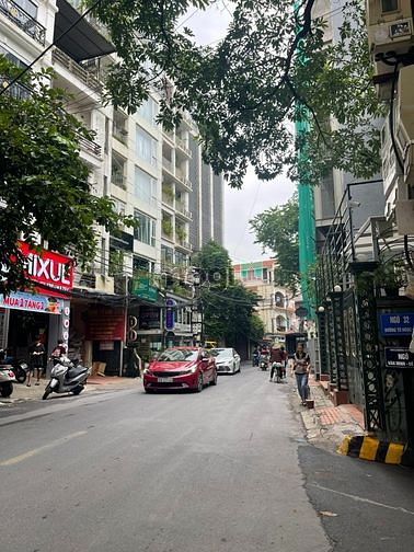 Bán BIỆT THỰ SÂN VƯỜN phố Tô Ngọc Vân - Tây Hồ, 362m2, 58 tỷ