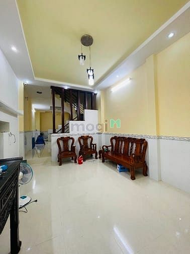 Bán nhà 2 tầng đường số 40 Linh Đông 70m2 giá 4.8 Tỷ Nhà bao đẹp