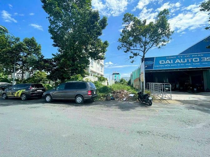 Nền biệt thự đường 1B KDC Nam Long 2 vị trí cực đẹp - 206m2 - 13 tỷ