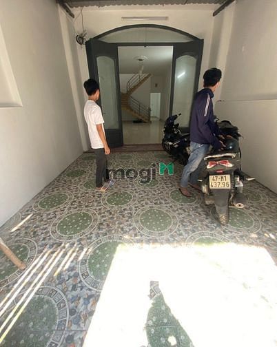 Cần cho thuê nhà hẻm 8m xe tải ra vào thoải mái 1 Sẹc Lê Đức Thọ