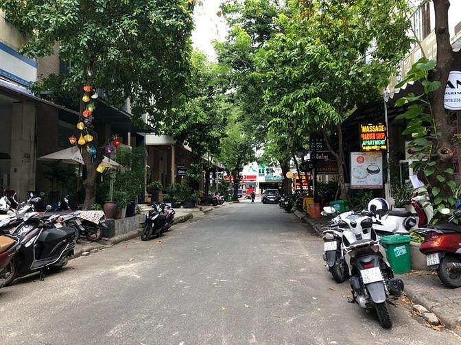 Cho thuê trệt lửng nhà phố hưng gia PMH. Q7. Kinh doanh đa ngành nghề