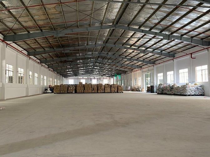 Cho Thuê Kho Hẻm Xe Tải.? Bình Lợi P13   DIỆN TÍCH Kho 1: 15X15M.30TR