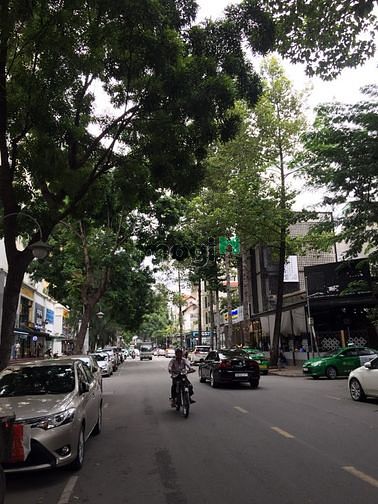 Sở hữu shop Hưng Vượng, đường Lê Văn Thiêm, Phú Mỹ Hưng với giá tốt