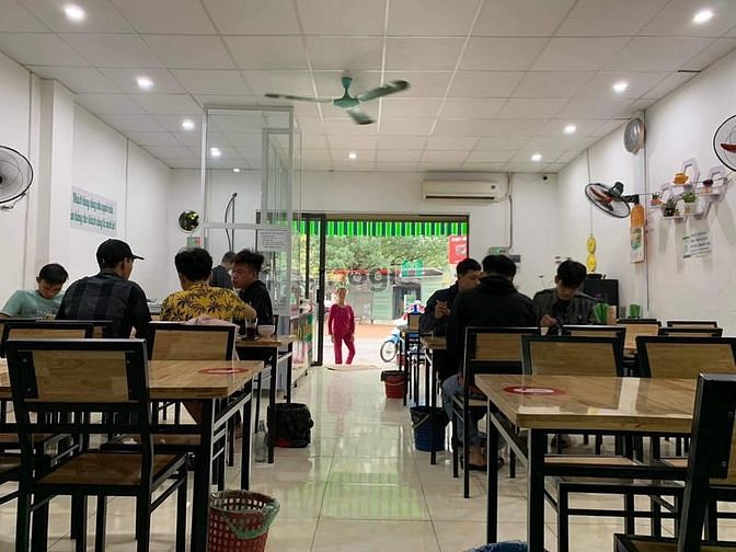 Cho thuê mặt bằng hàng ăn Trần Huy Liệu View hồ Giảng Võ thoáng mát