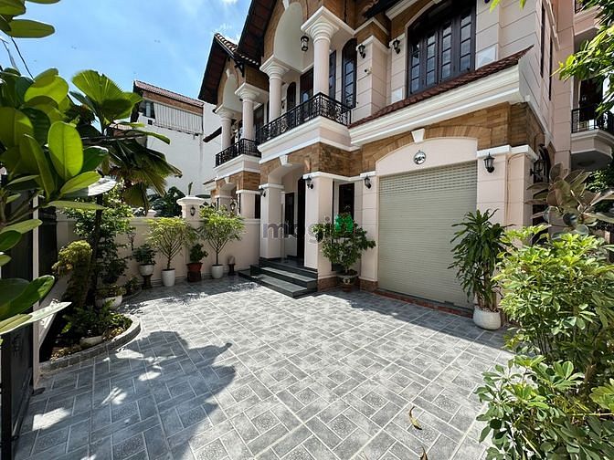 Cho thuê villa 4 phòng ngủ, full nội thất Đường 20, p. Bình An, quận 2