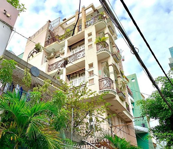 Đường Trần Hữu Trang Mặt tiền rộng 6,5m, KC 5 tầng, 15,8 tỷ, P11 PN