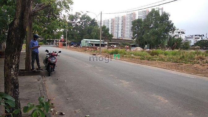 Cho thuê đất trống P. Thảo Điền - Ngang 17m - Kinh doanh đa dạng