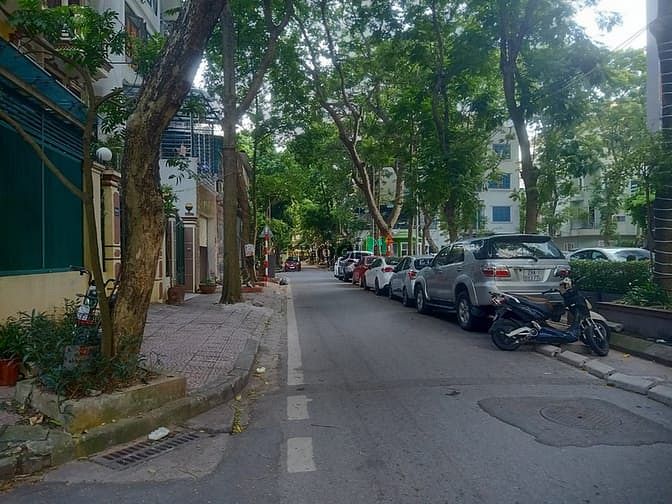 Phân lô KDT Định Công, Vỉa hè, Ô tô đua, 110m_ mt 6,8 giá 31 tỷ