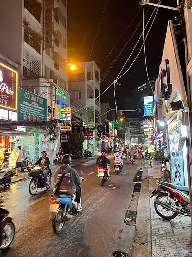 Mặt tiền kd NGUYỄN TRỌNG TUYỂN, hiếm PHÚ NHUẬN, 49m2, nhỉnh 9 tỷ.