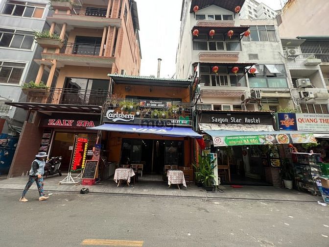 Mặt bằng Bùi Viện - 7x15, 2 tầng view ban công - Có sẵng nội thất quán