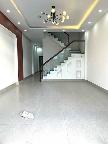 Cho thuê nhà ngõ 113 hoàng cầu 50m x 3,5T ô tô đỗ cửa